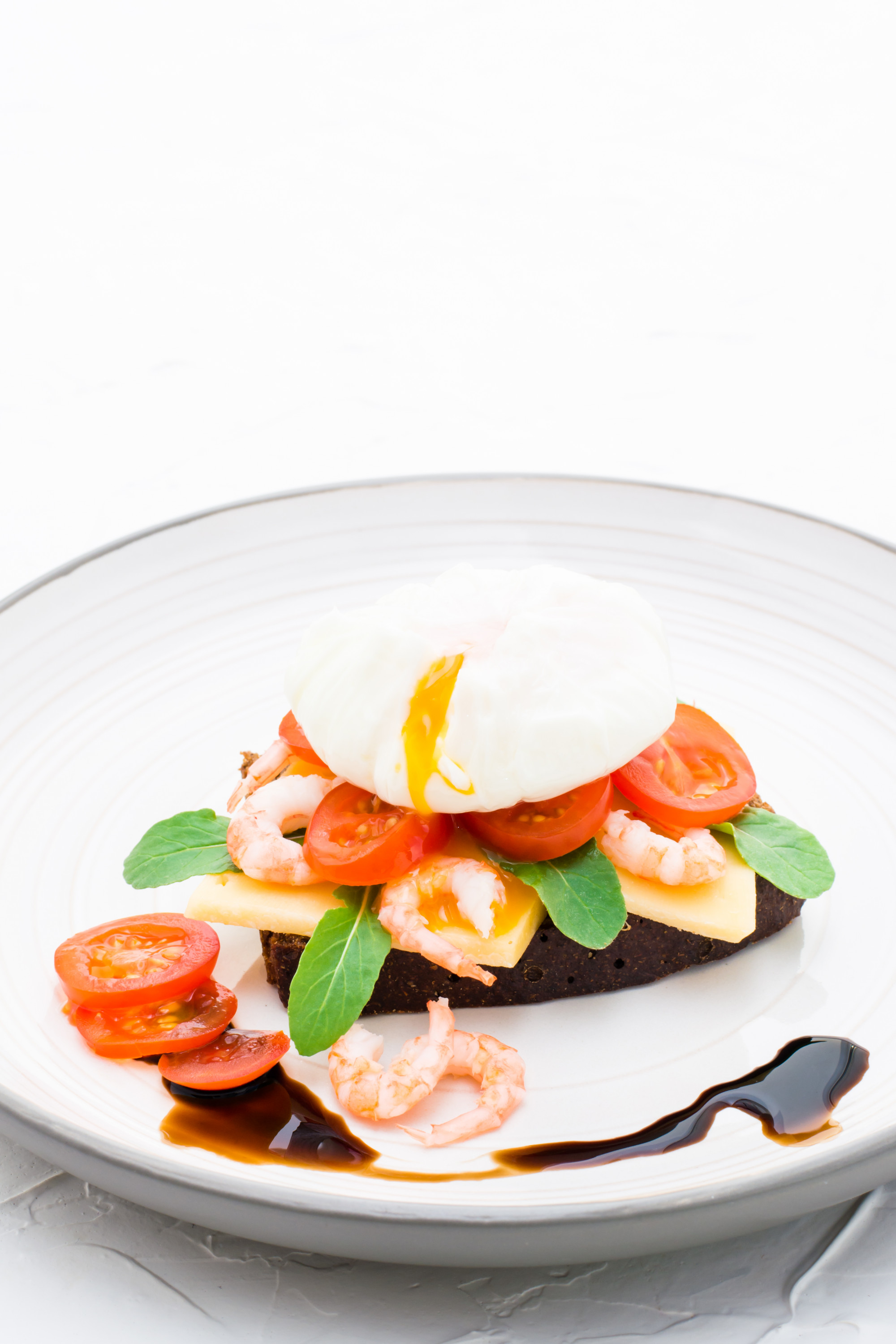 Plating pavyzdys su jūros gėrybėmis